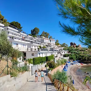 https://bluebay-cefalu.sicilyhotelsitaly.net